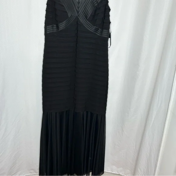 Betsy Adam black maxi mermaid dress cap sleeves - Picture 3 of 10